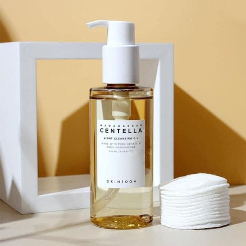 SKIN1004 Madagascar Centella Huile Démaquillante Légère 200ml